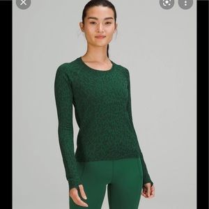 NWT lululemon Swiftly Tech LS 2.0 * race